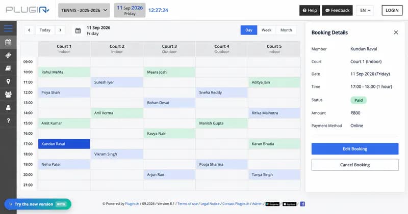 Plugin court calendar: a week of courts, booked slots and a member’s booking with payment status