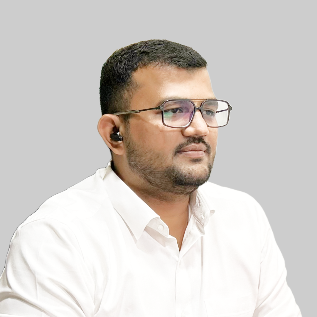 Portrait of Abidhusain Chidi, Founder & CEO of QalbIT
